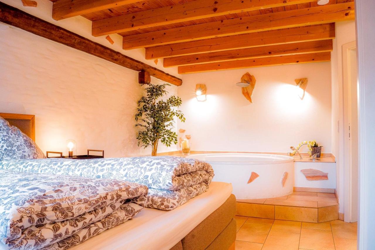 Besondere Ferienwohnung Spirit Auf Idyllischem Reiterhof Nahe Burg Eltz Munstermaifeld Luaran gambar